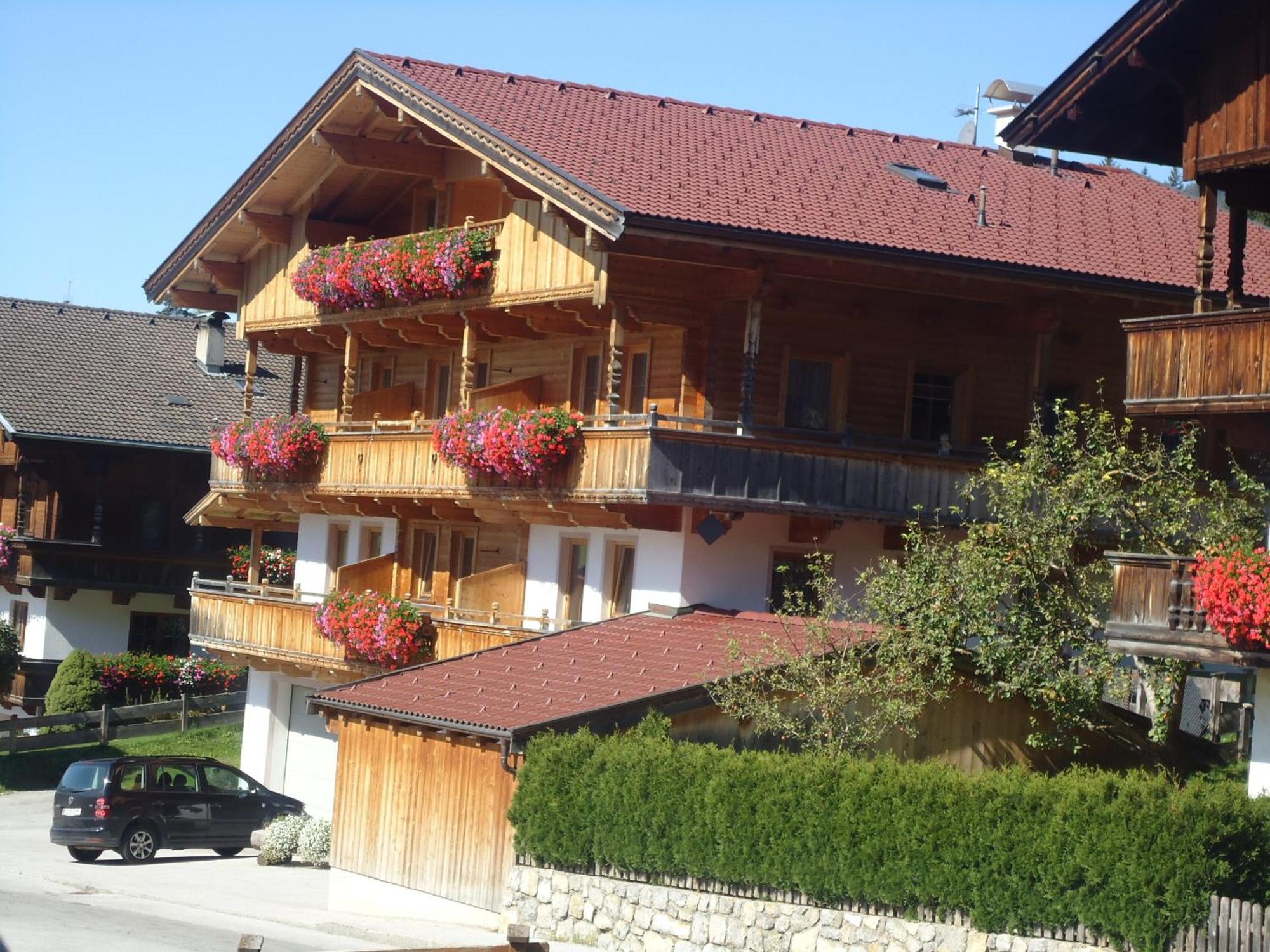 Alpbacher Appartementhaus Johannes 外观 照片